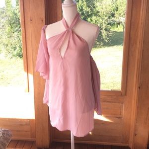 Dusty pink Lioness halter off-the-shoulder L/S top